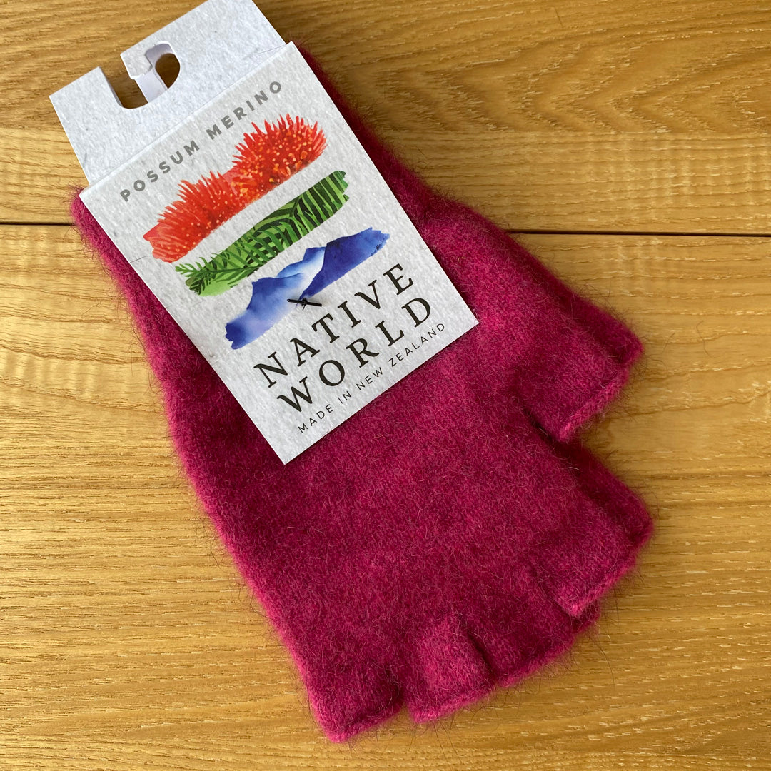 Possum Merino Fingerless Gloves | Classic Collection
