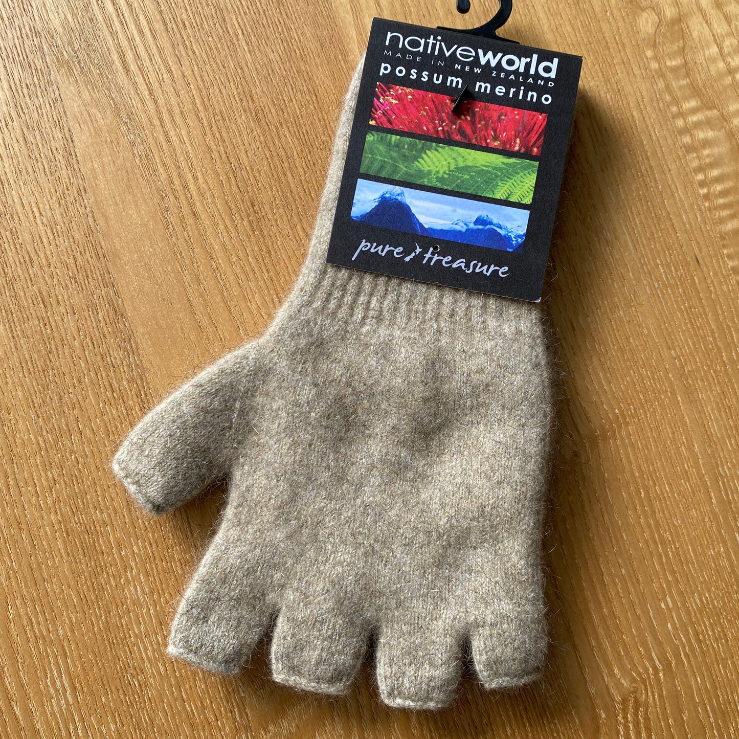 Oatmeal Possum Merino Fingerless Gloves